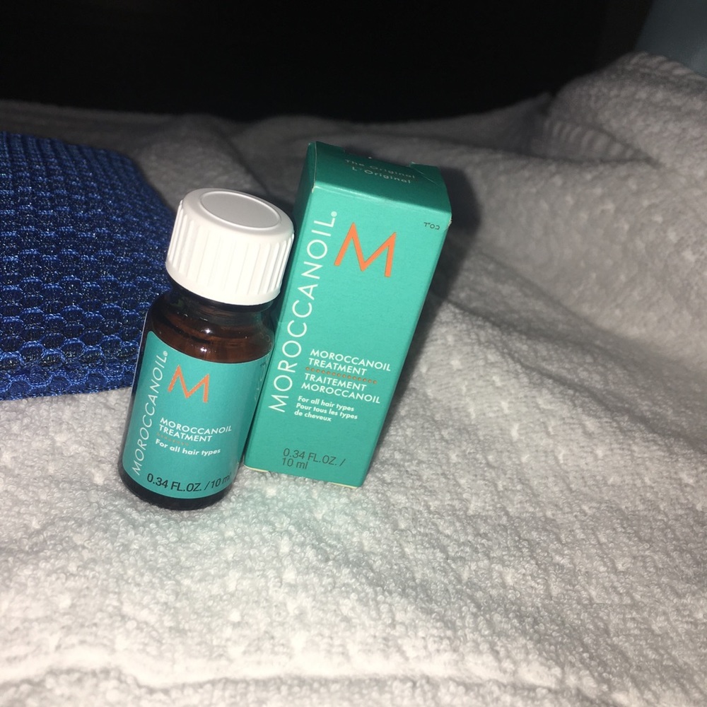 Moroccanoil 0.34 oz and free Morocanoil Hand Cream - Picture 5 of 7